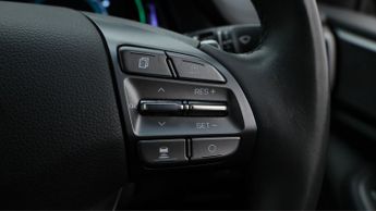 Hyundai IONIQ PREMIUM