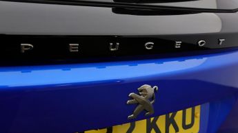 Peugeot E-2008 ALLURE PREMIUM