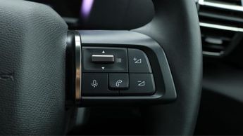Citroen e-C4 X SHINE PLUS