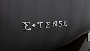 DS AUTOMOBILES DS 7 CROSSBACK E-TENSE RIVOLI