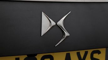 DS AUTOMOBILES DS 7 CROSSBACK E-TENSE RIVOLI