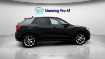 Audi Q2 TFSI S LINE