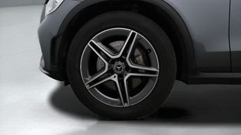 Mercedes-Benz GLC GLC 220 D 4MATIC AMG LINE