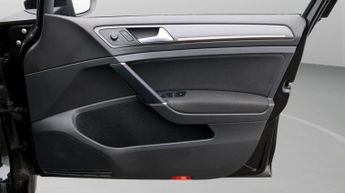 Volkswagen Golf GTI PERFORMANCE TSI DSG
