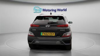 Hyundai KONA PREMIUM