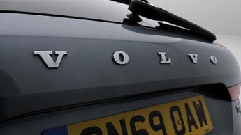 Volvo XC60 T8 TWIN ENGINE R-DESIGN AWD