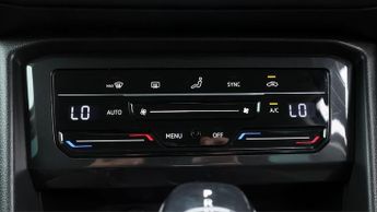 Volkswagen Tiguan LIFE TSI DSG