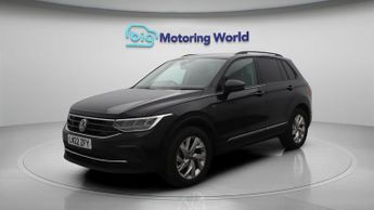 Volkswagen Tiguan LIFE TSI DSG