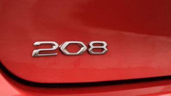 Peugeot 208 PURETECH ALLURE S/S