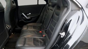 Mercedes-Benz CLA CLA 180 AMG LINE PREMIUM PLUS