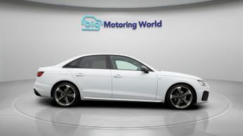 Audi A4 TFSI S LINE BLACK EDITION