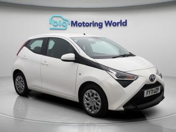 Toyota AYGO VVT-I X-PLAY TSS