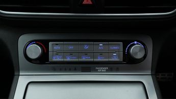 Hyundai KONA PREMIUM SE