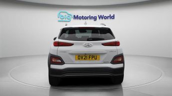 Hyundai KONA PREMIUM SE