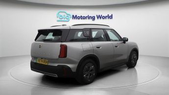 MINI Electric Countryman E CLASSIC