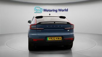 Volvo C40 RECHARGE PRO TWIN AWD