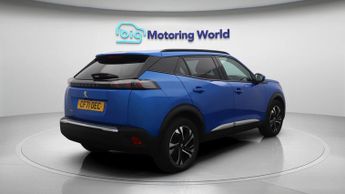 Peugeot E-2008 ALLURE PREMIUM