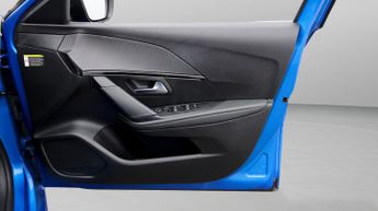 Peugeot E-208 GT LINE