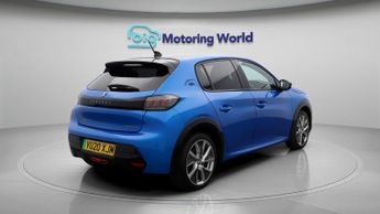 Peugeot E-208 GT LINE