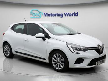 Renault Clio ICONIC TCE