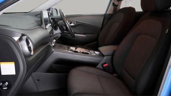 Hyundai KONA PREMIUM