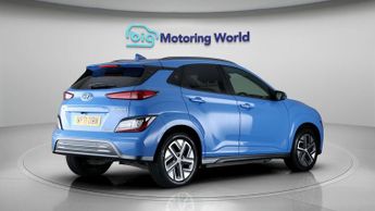 Hyundai KONA PREMIUM