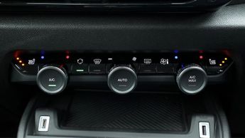 Citroen e-C4 X SHINE PLUS