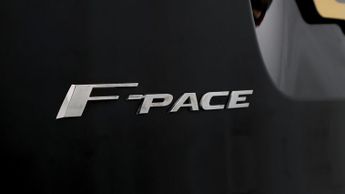 Jaguar F-PACE R-DYNAMIC SE