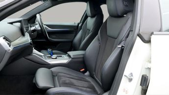 BMW i4 EDRIVE40 M SPORT