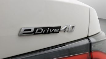 BMW i4 EDRIVE40 M SPORT