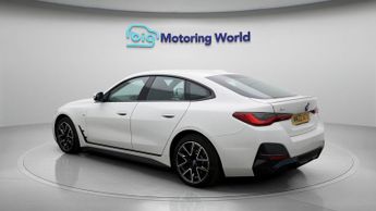 BMW i4 EDRIVE40 M SPORT