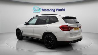 BMW iX3 PREMIER EDITION PRO
