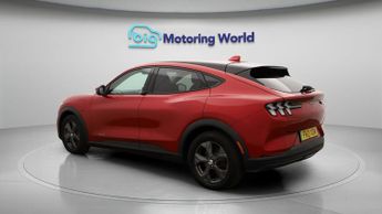 Ford Mustang Mach-E BASE