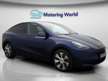 Tesla Model Y LONG RANGE AWD