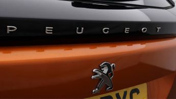 Peugeot E-2008 GT