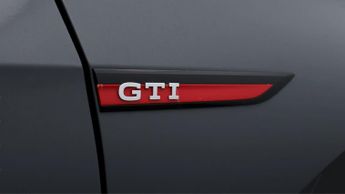 Volkswagen Golf GTI TSI DSG