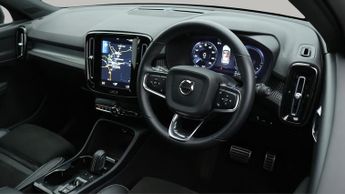 Volvo XC40 RECHARGE T4 R-DESIGN