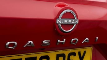 Nissan Qashqai DIG-T ACENTA PREMIUM DCT