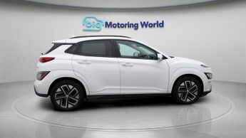 Hyundai KONA ULTIMATE