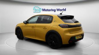 Peugeot E-208 GT