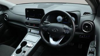 Hyundai KONA PREMIUM