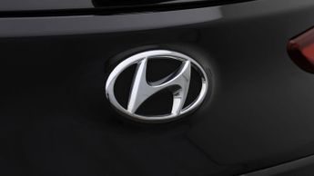 Hyundai KONA PREMIUM