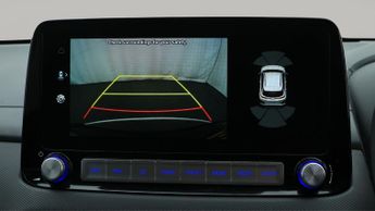 Hyundai KONA PREMIUM