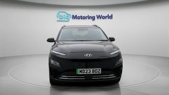 Hyundai KONA PREMIUM