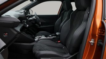 Peugeot E-2008 GT PREMIUM