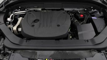 Volvo XC60 B5 MOMENTUM