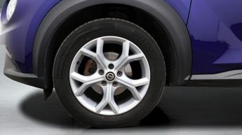 Nissan Juke DIG-T N-CONNECTA DCT