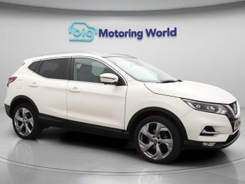 Nissan Qashqai DIG-T N-MOTION DCT
