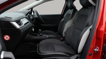Renault Captur SE EDITION TCE EDC