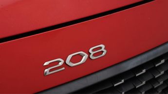 Peugeot 208 PURETECH ALLURE S/S